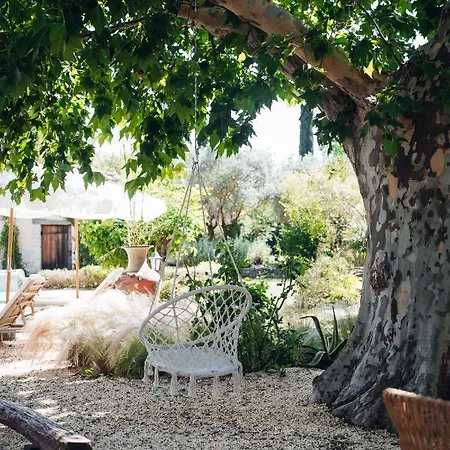 Bed & Breakfast Le Domaine Du Printemps Monteux